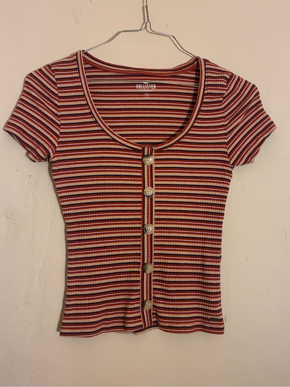 Hollister Women's Multi-Stripe Button-Front Ribbed Tee in Red & Cream